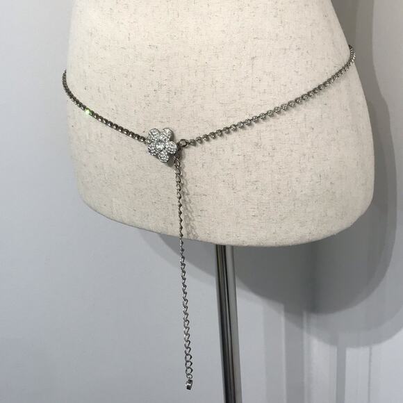 VTG Silver Rhinestone Belt Sash Chain Pave Flower Buckle Metal 60s 70s Formal main image 6